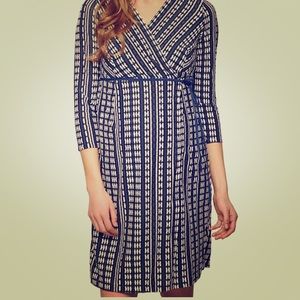 A Pea In The Pod Maternity Wrap Dress